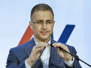 Ђукановић: Небојша Стефановић поднео оставку на место председника Градског одбора СНС-а