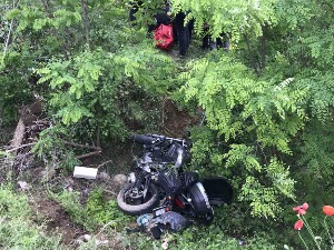 Мотоциклиста из Београда пронађен код Косовске Митровице, у тешком је стању