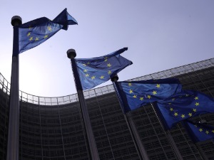 ЕK: Србија треба да убрза реформе; неизвесно отварање кластера у јуну