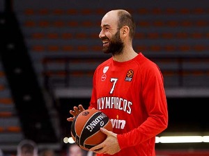 Спанулис предводи Грке на путу до Токија