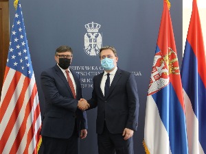 Селаковић са Палмером: Сарадња са САД приоритет, неприхватљиво избегавање Приштине да испуни обавезе