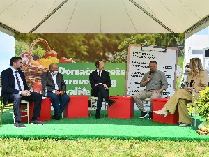 Од њиве до рафа у самопослузи, најкраћим путем