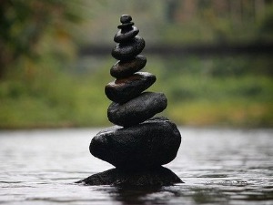 Међу световима свет