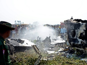 Пао војни авион у Мјанмару, 12 погинулих