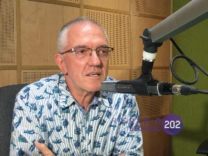 Широм затворених очију: Дејан Цукић – Оде понедељак!