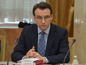 Петковић: Куртијева пропагандна прича пала би у воду суочена са истином о УЧК