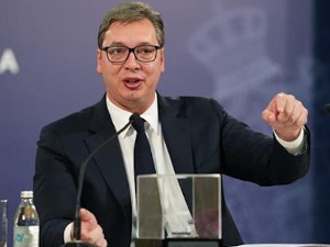 Вучић: Курти као Паја Патак - не претите, тужите, маните трикове