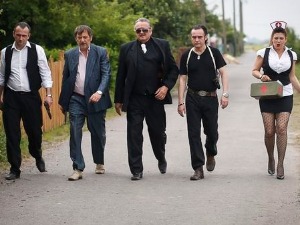 Пси лају ветар носи