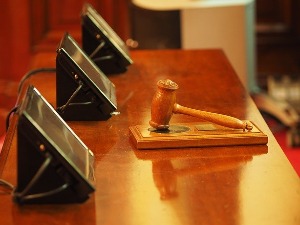 Тужилаштво тражи притвор за осумњиченог за узнемиравање малолетница