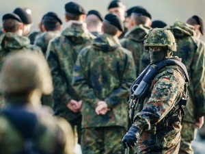 Прослава Хитлеровог рођендана, сексуални напад; Немачка министарка: Вод у Литванији обрукао цео Бундесвер