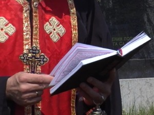 Данас су Духовске или летње задушнице, обележавају се од 12. века