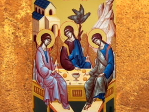 Дан Свете Тројице – обичај је да се куће и цркве украшавају зеленилом