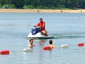 Неопходни су на сваком купалишту и мало их је, ко може да постане спасилац