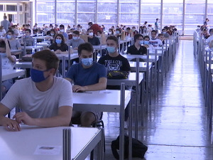 Одржана проба за будуће бруцоше, од понедељка пријем докумената за упис