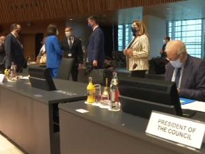 Борељ поднео извештај о дијалогу Београда и Приштине, у уторак међувладина конференција Србија-ЕУ