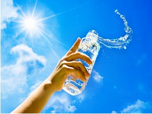 Неколико основних савета како да се понашамо у врелим данима, за РТС о томе др Вукомановић