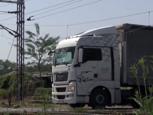 Железнички вод под напоном пао на пружни прелаз код Јагодине