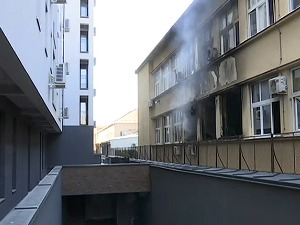 Локализован пожар у Научном институту за ветеринарство Србије