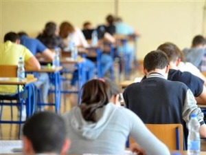 Мала матура, дан други – осмаци полажу математику