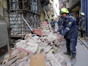 Срушила се зграда у Египту, најмење пет мртвих