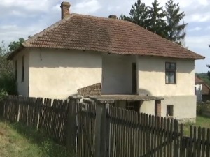 Нестаје четвртина села у Србији, држава младима даје новац за куповину куће