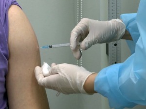 Лекари о вакцинацији младих и спортиста, европска шампионка Јелена Брукс има важну поруку 