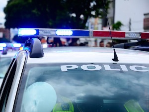 Две пуцњаве у Чикагу, једна жртва и 13 рањених