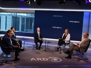 Како кандидати за канцелара виде утицај Немачке у свету, разлике једва приметне