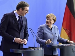 Вучић: Веома добар разговор сa Меркеловом, билатерални односи у успону