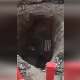 Комшија, види рупа