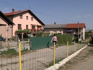 Спорна улица у Пејковцу код Житорађе