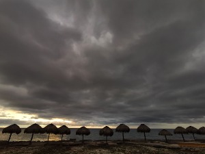 Тропска олуја Елса погодила Кубу, сели се на Флориду