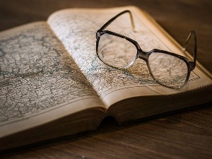 Деведесете на часу историје