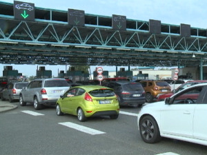 Викенд доноси гужве на границама, ситуација се мења из часа у час