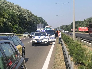 Две особе повређене у удесу на ауто-путу Шид–Београд, створиле се велике гужве