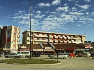 Две особе умрле у Дечану, сумња се да је затрована вода за пиће