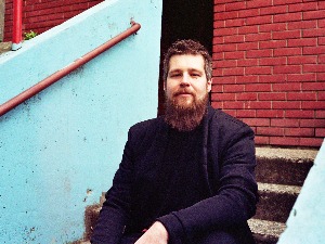 Широм затворених очију