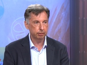 Зечевић: Срби морају имати своје институције, а Албанци своје - то је једини начин суживота