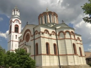 Ново рухо трстеничке богомоље са импозантним звоником