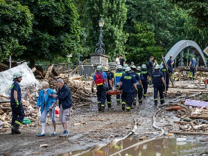 У поплавама у Немачкој погинуле 42 особе, више десетина нестало