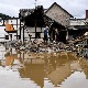 Поплаве у Немачкој – расте број страдалих, људи од водене стихије бежали на кровове
