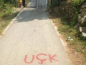 Нови иницидент на КиМ, графит УЧК у селу Бинач