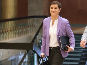 Брнабићева изабрана за повереника Градског одбора СНС-а Београда