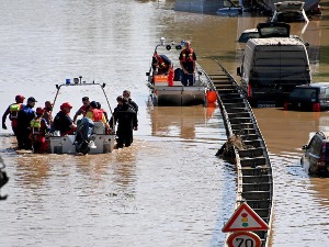 Трка са временом, наставак потраге за несталима у поплавама у Немачкој