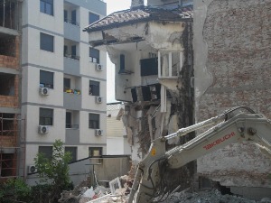 Поднете кривичне пријаве против одговорних за урушавање зграде на Врачару