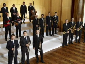 Биг Бенд РТС: Left Side of Life, 2.емисија