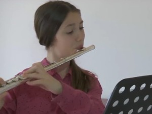 Њено време тек долази, Шапчанка Ива Вујанић