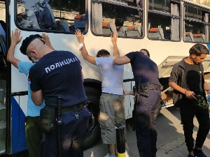 Полиција пронашла 238 илегалних миграната, спроведени у прихватне центре