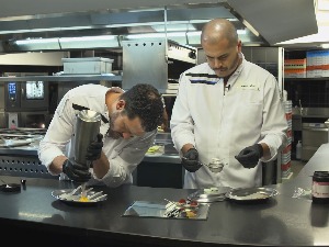 Господин мозак:  Мирис и укус