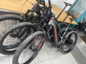 На Хоргошу заплењени електрични бицикли вредни седам милиона динара